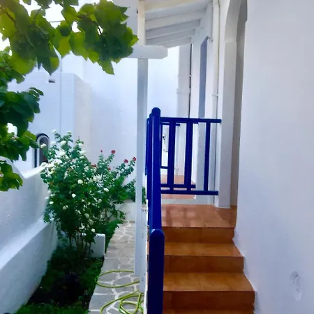 Margie's House Naousa (Paros)