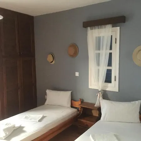 Margie's House Inn Naousa (Paros)